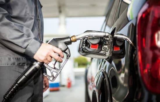 Le 10 auto che consumano più benzina